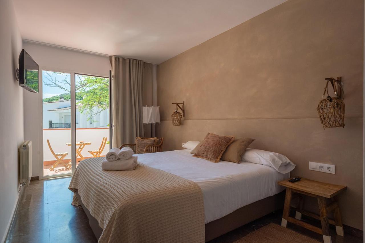 Hostal Es Niu De ตามาริว ภายนอก รูปภาพ