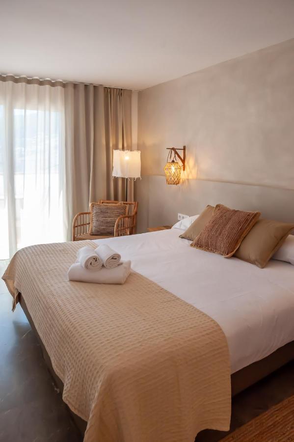 Hostal Es Niu De ตามาริว ภายนอก รูปภาพ