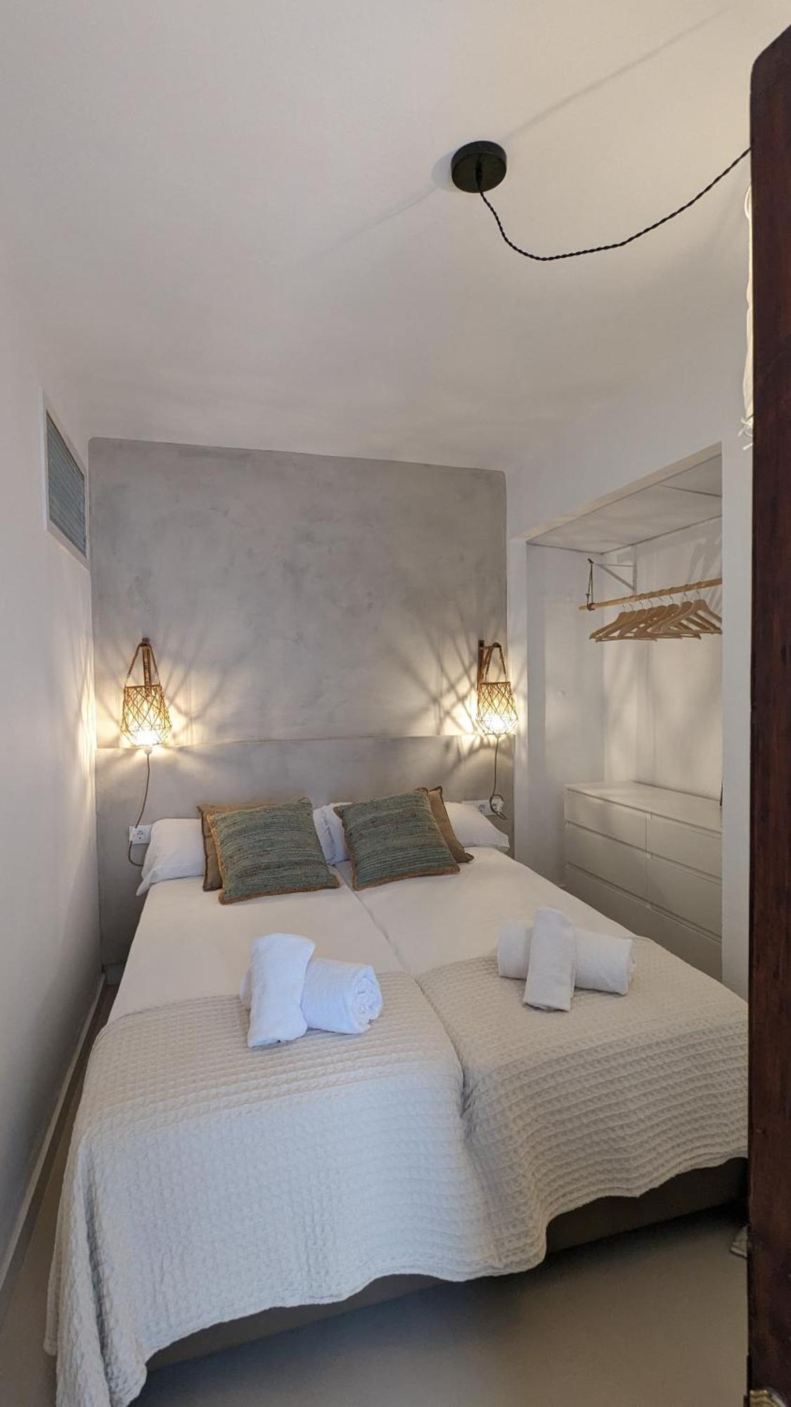 Hostal Es Niu De ตามาริว ภายนอก รูปภาพ