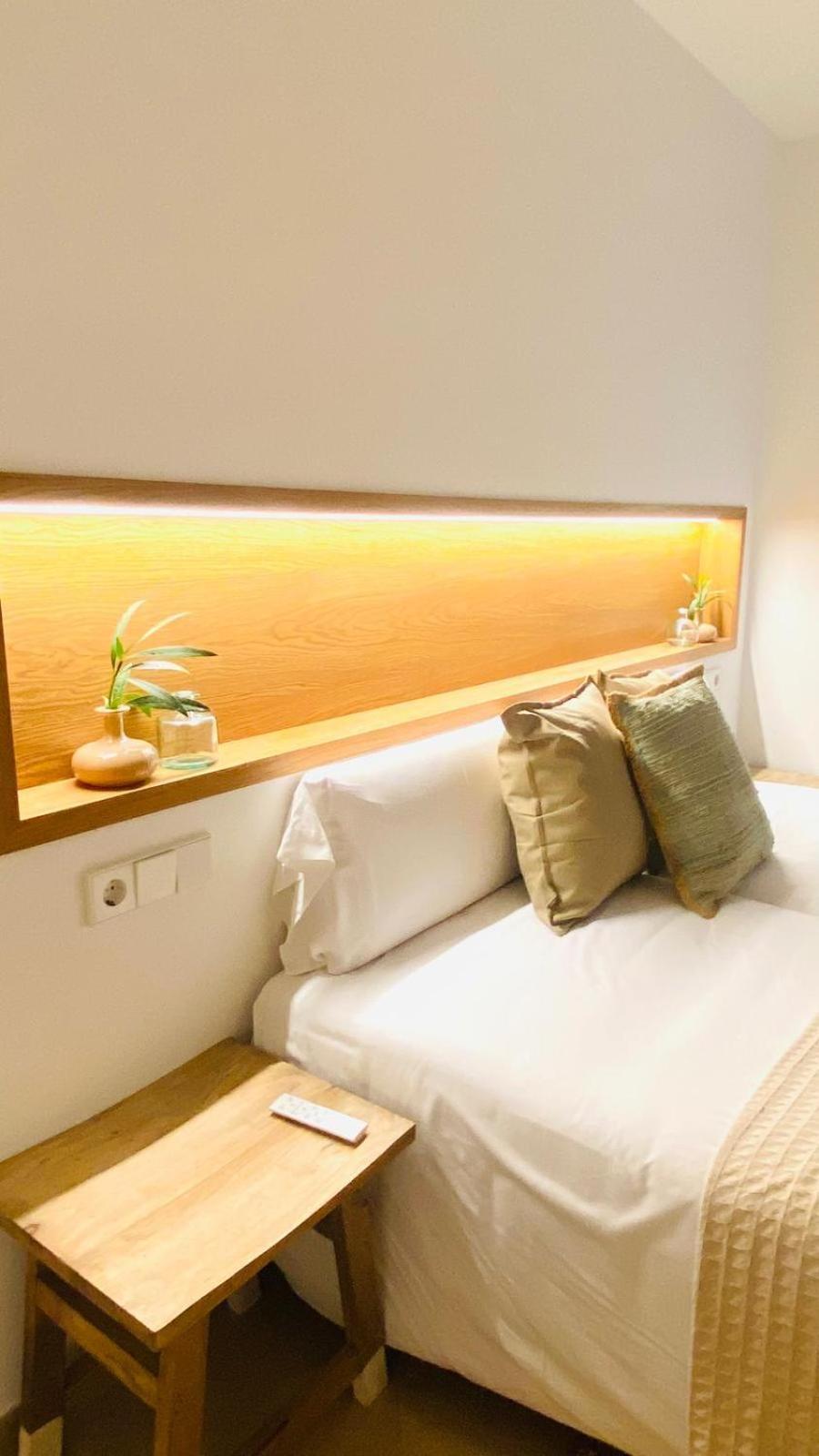 Hostal Es Niu De ตามาริว ภายนอก รูปภาพ